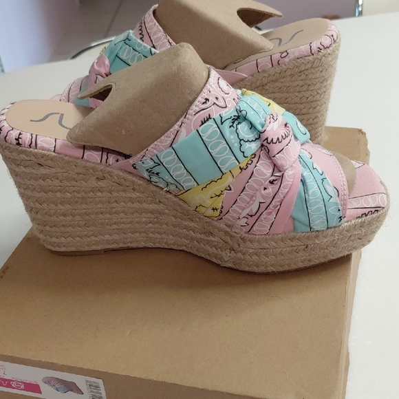 Sugar Pastel Wedge Sandals, Attention Short Gals!!! - Picture 2 of 9